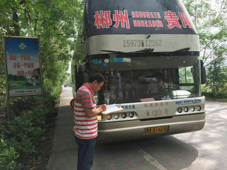 活躍在一線崗位的稽查中隊 活躍在一線崗位的稽查中隊